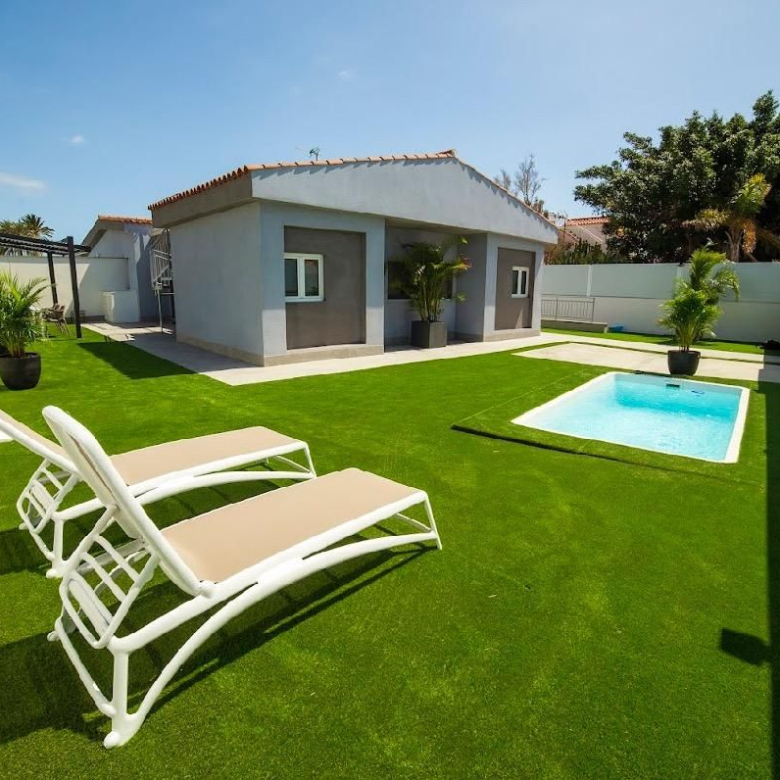 Villa de lujo a estrenar en Playa del Inglés