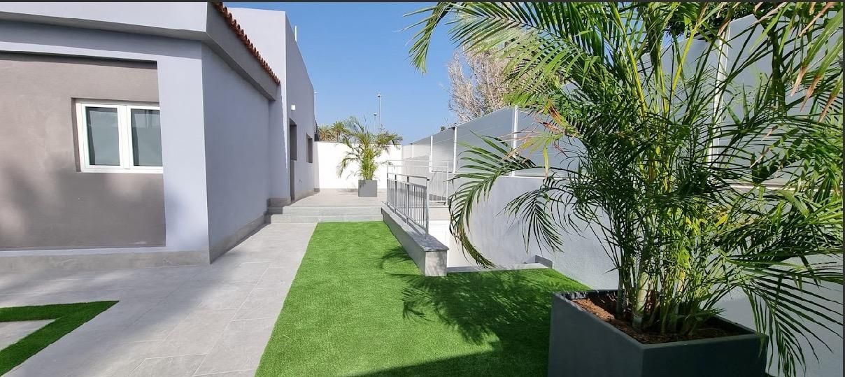 Villa de lujo a estrenar en Playa del Inglés