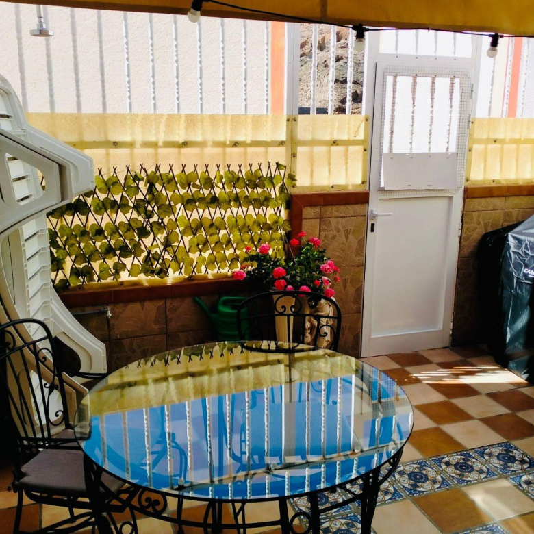 Fabuloso dúplex de 4 dormitorios en venta en Puerto Rico.