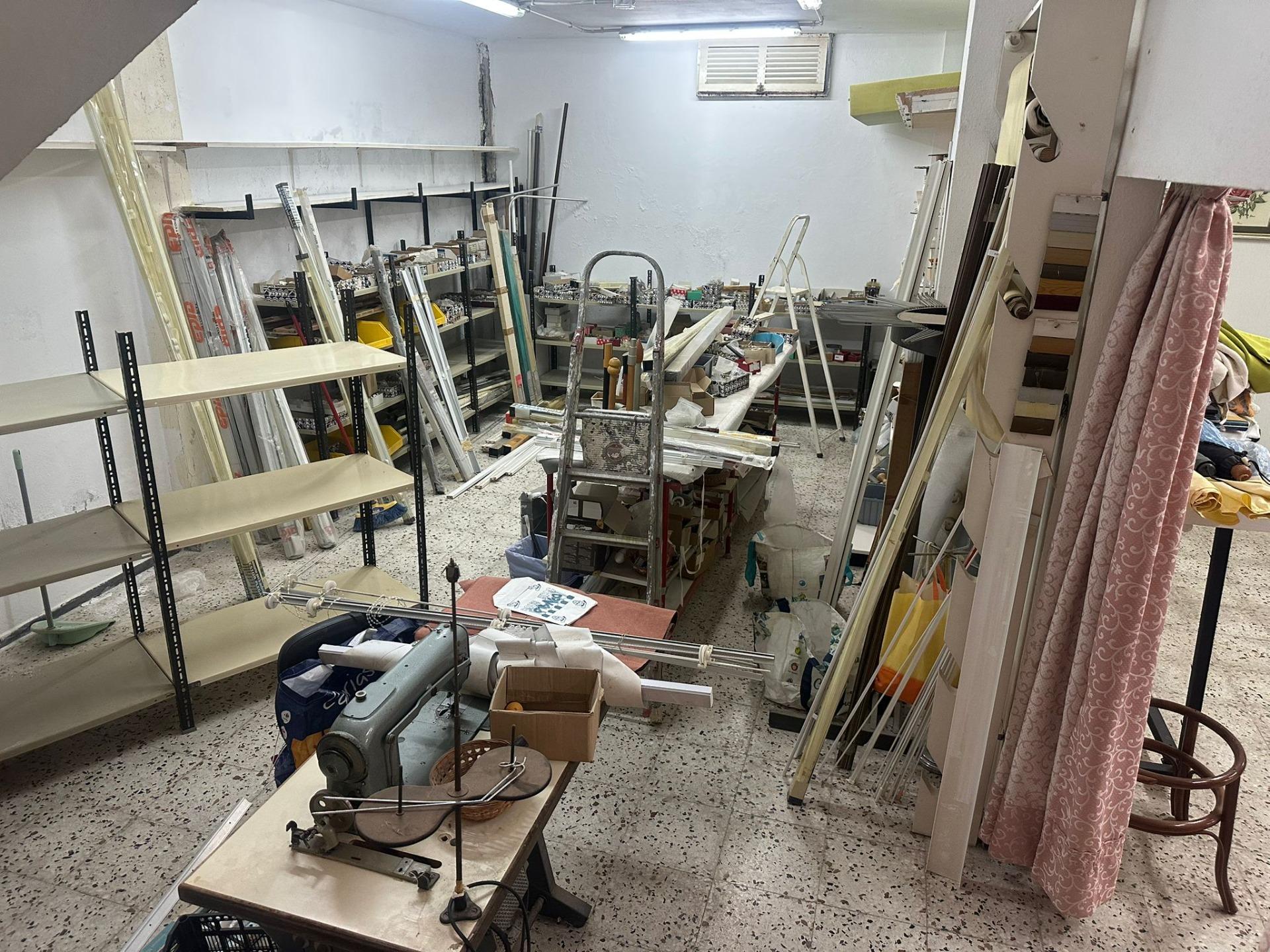 Se alquila amplio local semisótano de 133 m² en San Fernando de Maspalomas,