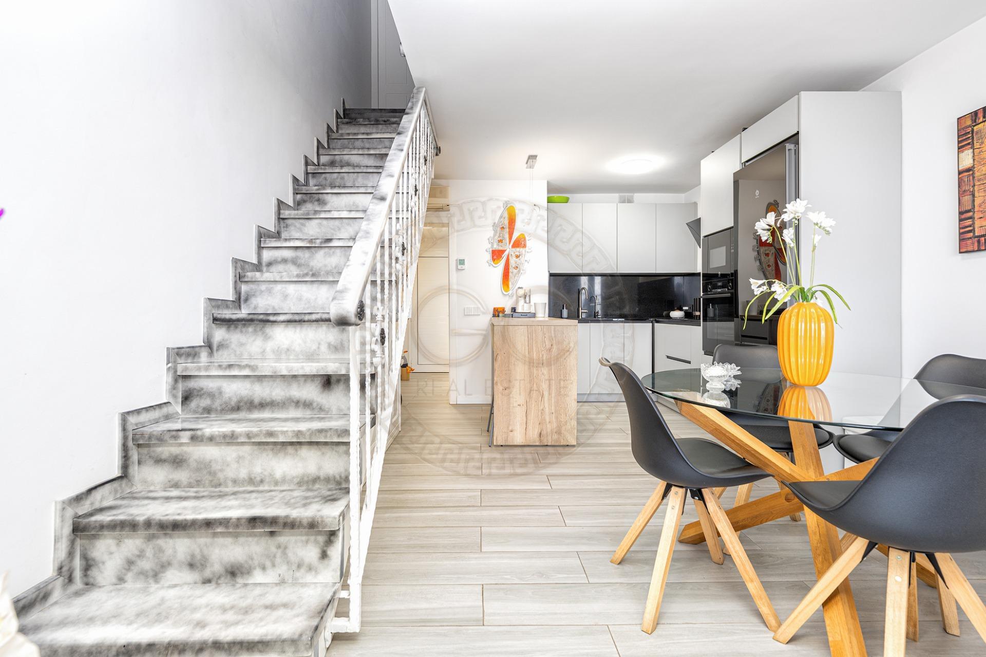 Exclusivo dúplex de 2 dormitorios en Marbella Golf, Playa del Inglés