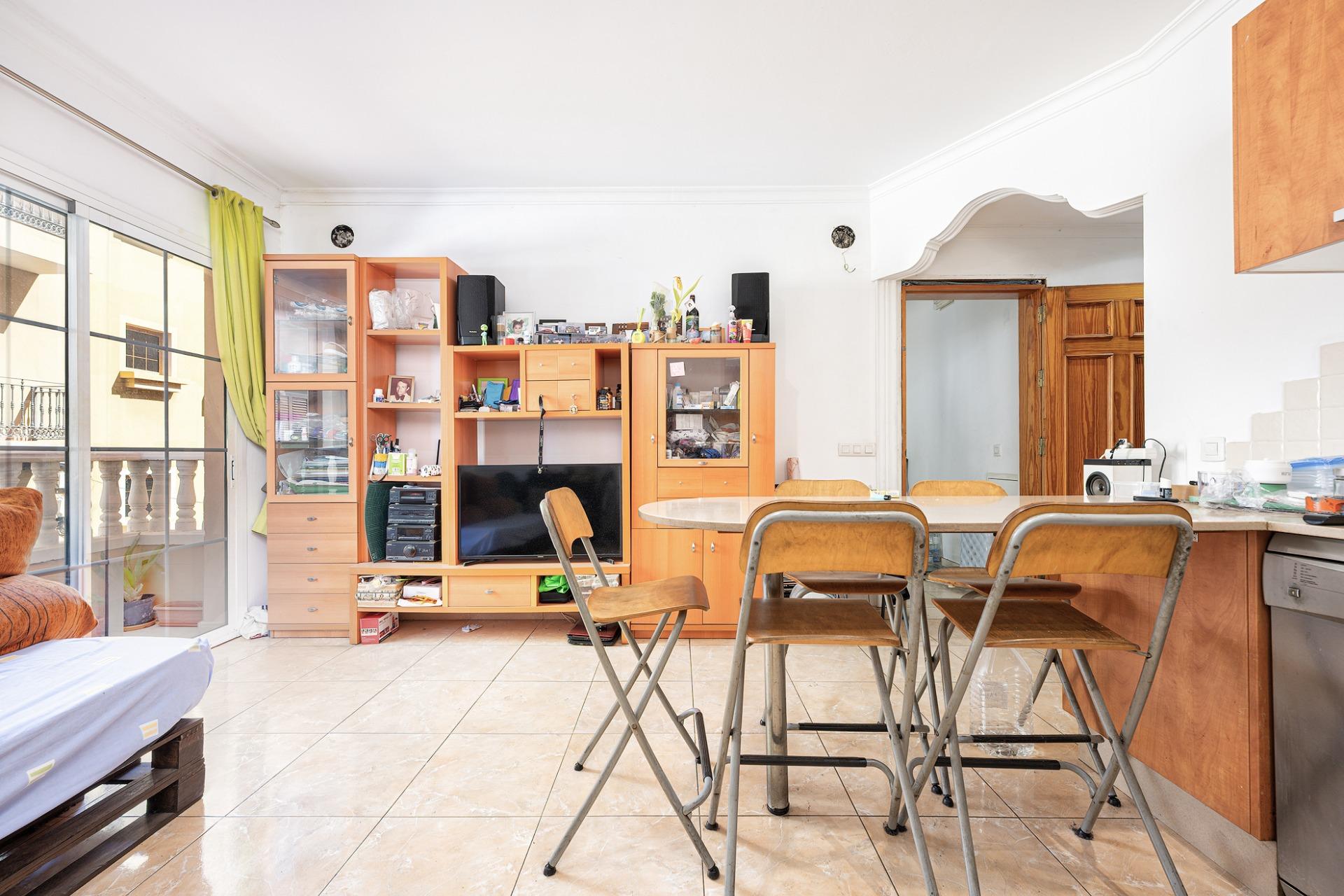 Exclusivo edificio en venta en El Tablero de 4 plantas (Garaje + 2 viviendas + azotea)