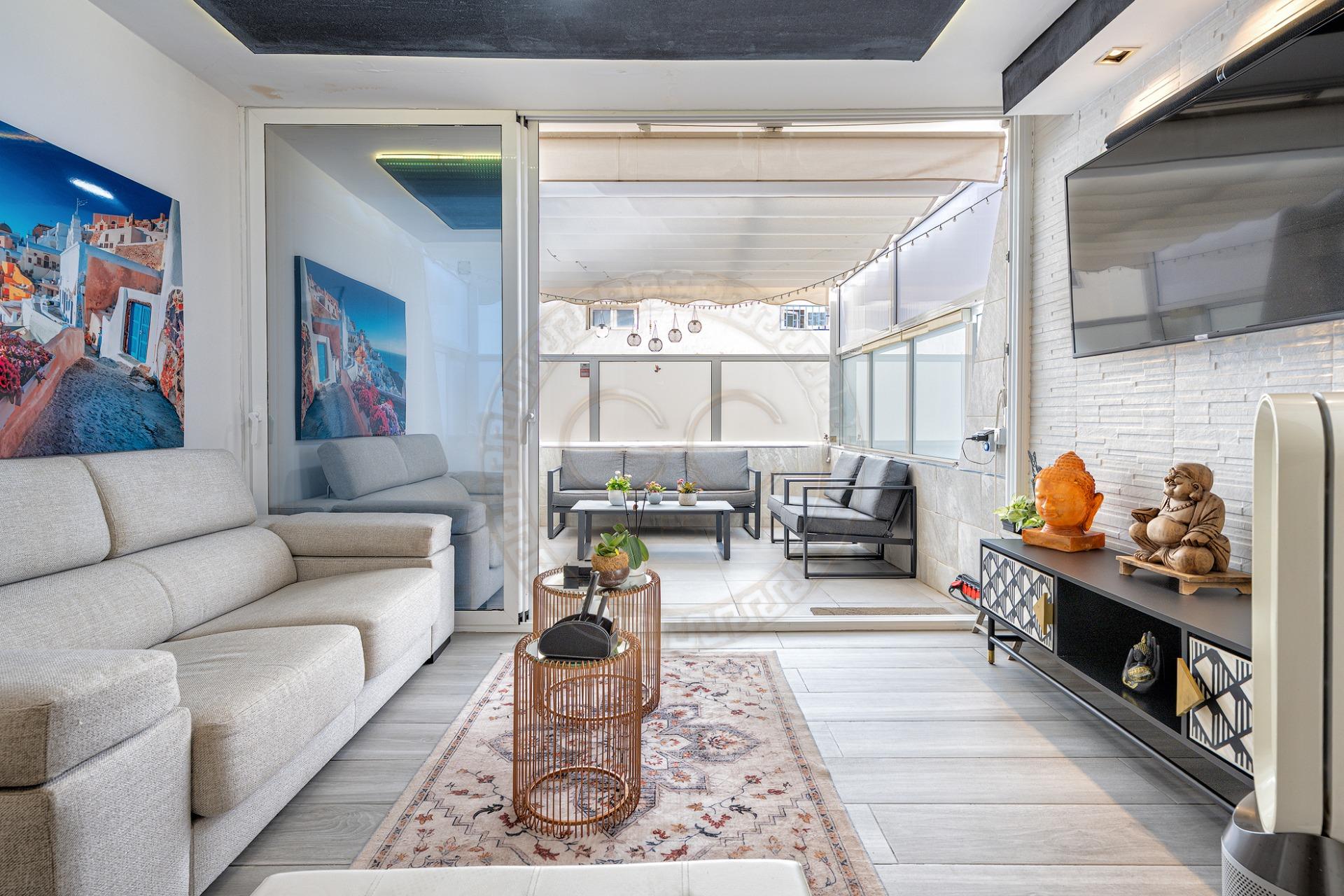 Exclusivo dúplex de 2 dormitorios en Marbella Golf, Playa del Inglés