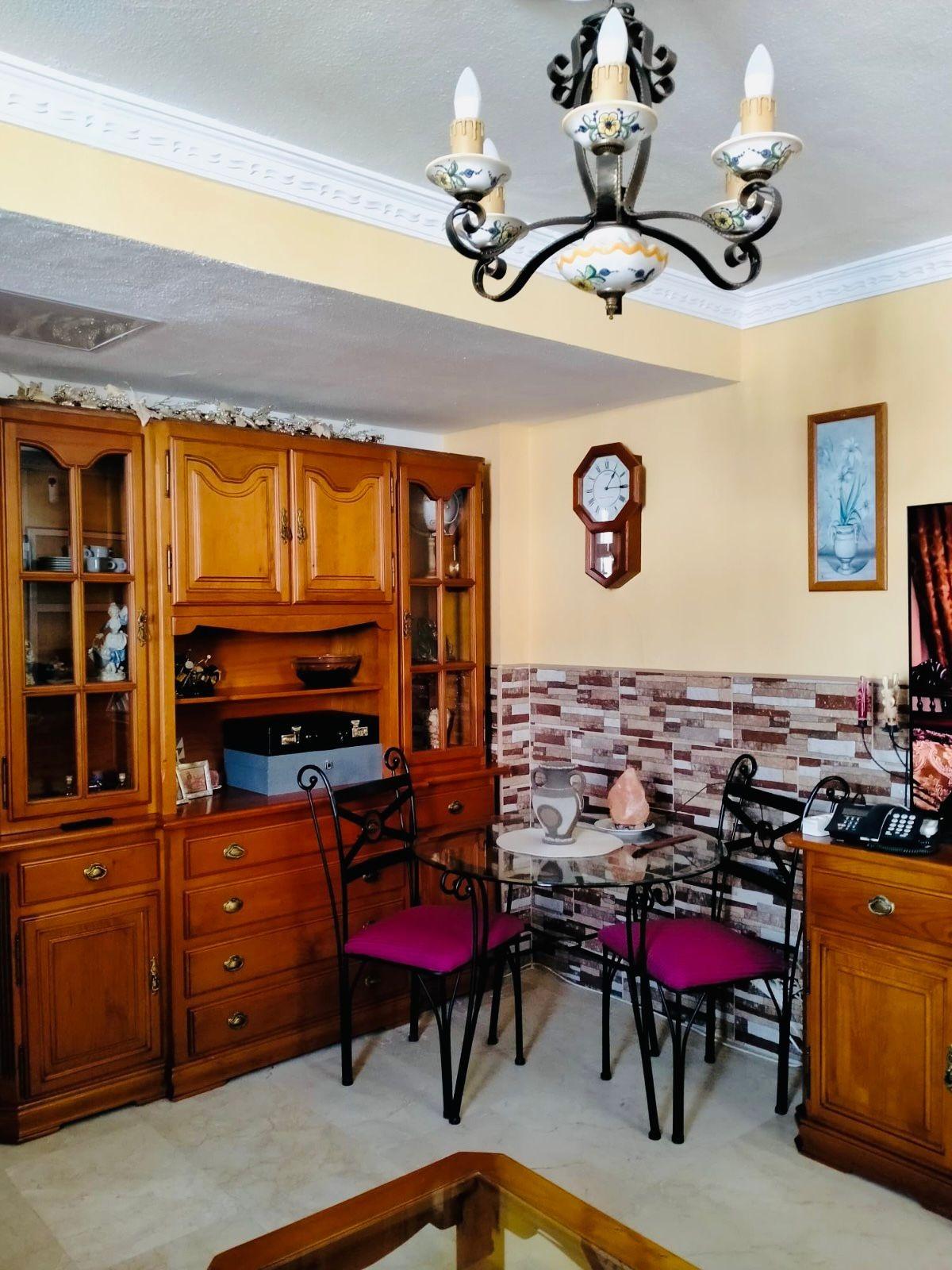 Fabuloso dúplex de 4 dormitorios en venta en Puerto Rico.