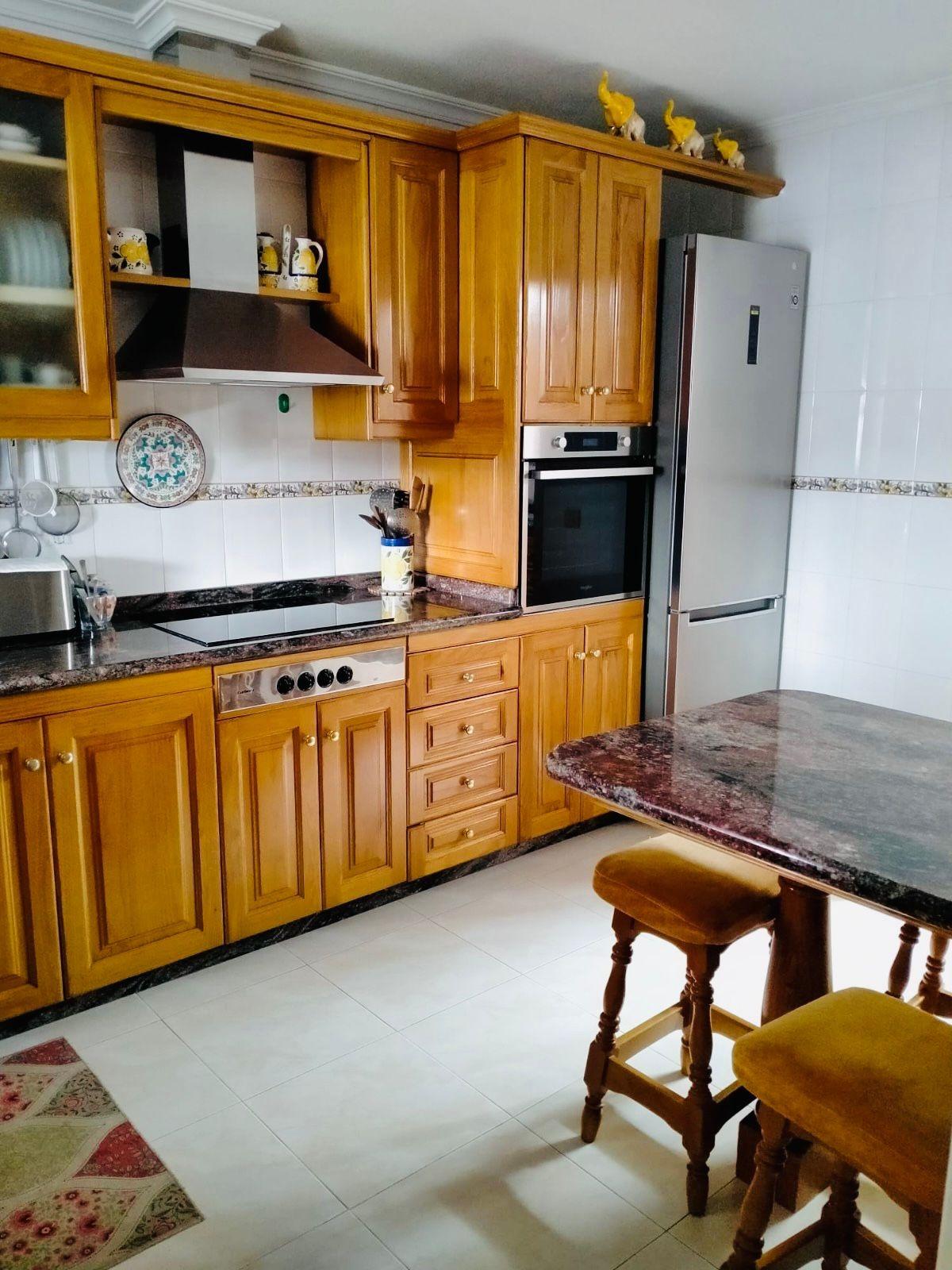Fabuloso dúplex de 4 dormitorios en venta en Puerto Rico.