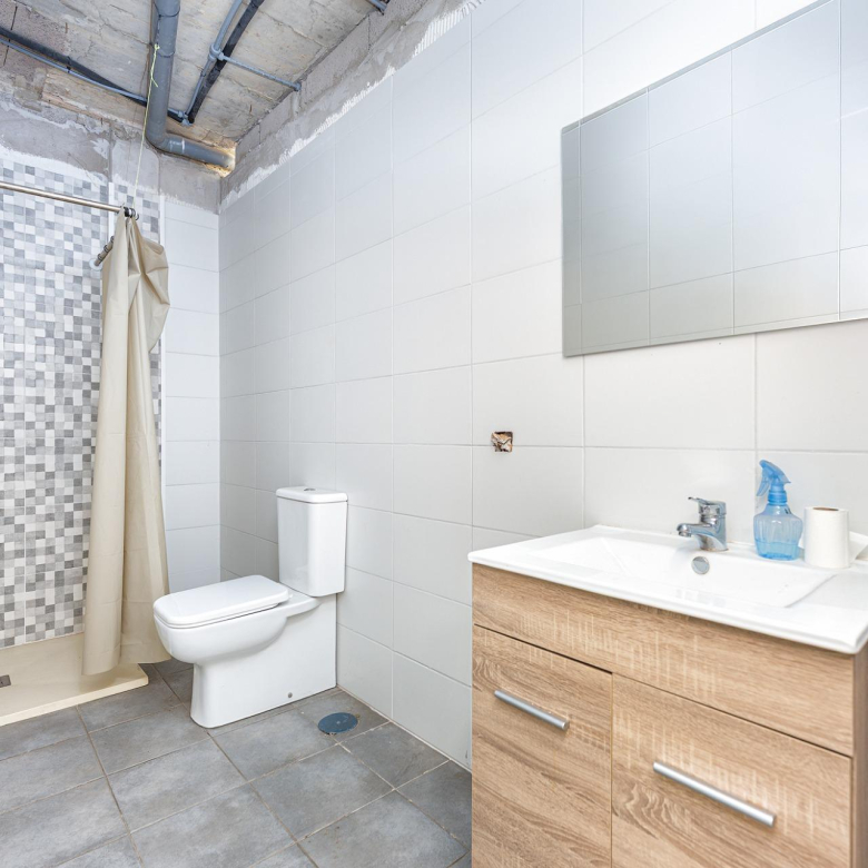 Exclusivo edificio en venta en El Tablero de 4 plantas (Garaje + 2 viviendas + azotea)