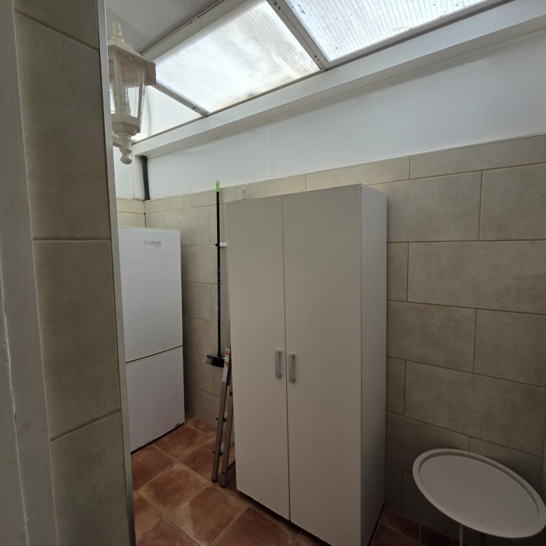 Bungalow de 1 dormitorio con jardín privado en Campo Internacional