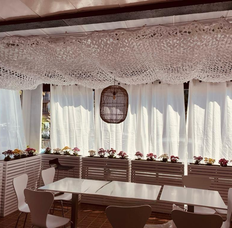 Traspaso de Rentable Restaurante-Pizzería en el Centro Comercial de San Agustín