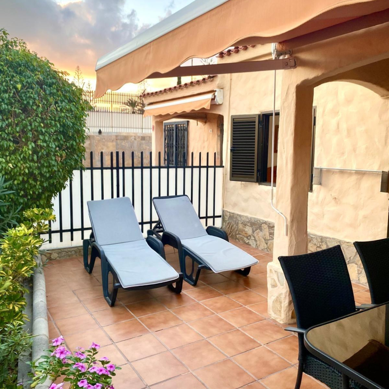 Bungalow céntrico con terraza en pleno corazón de Playa del  Inglés