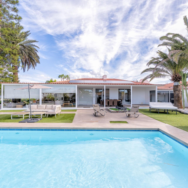 Villa de ensueño de 6 Dormitorios en el Campo de Golf