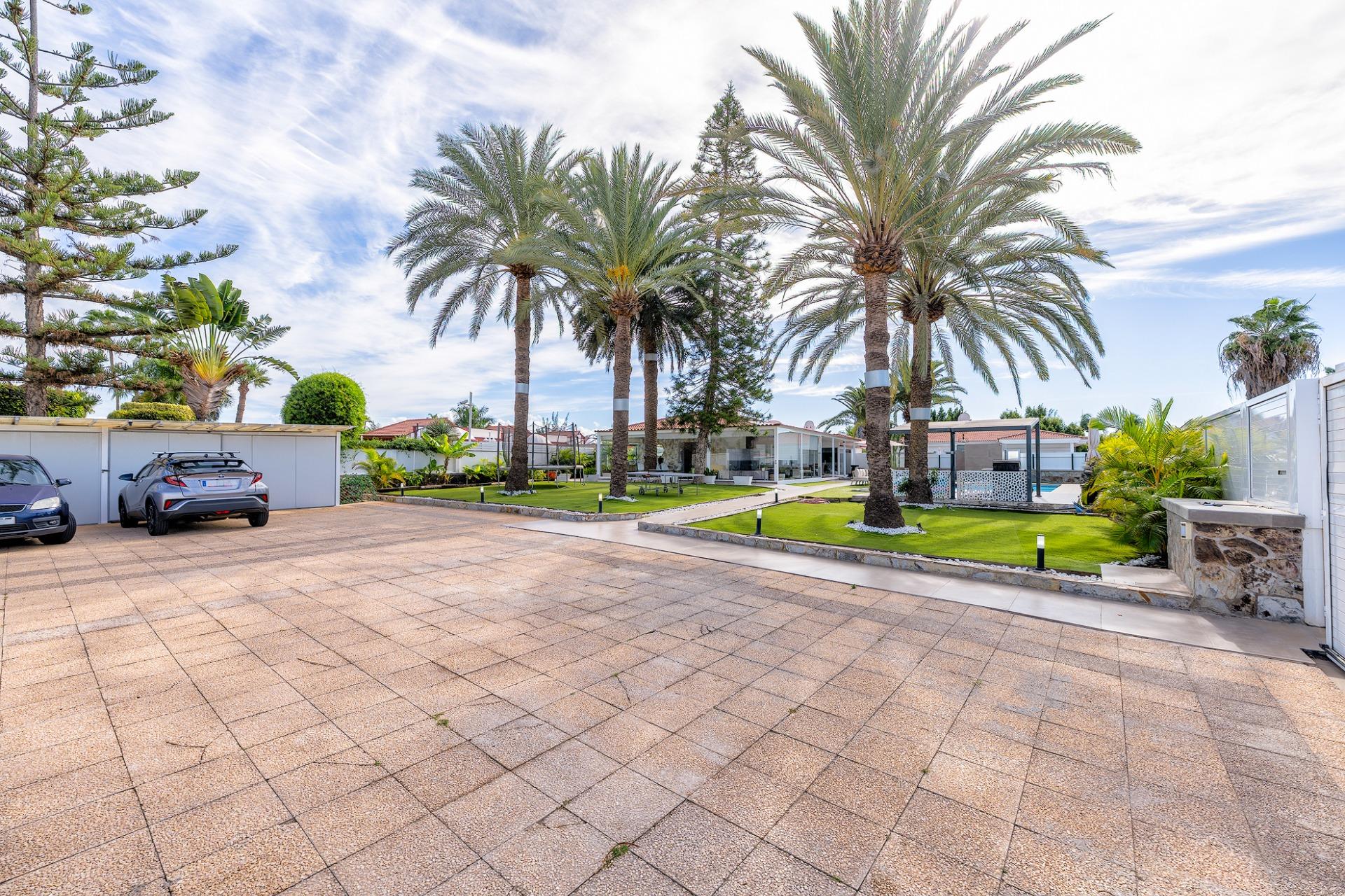 Villa de ensueño de 6 Dormitorios en el Campo de Golf
