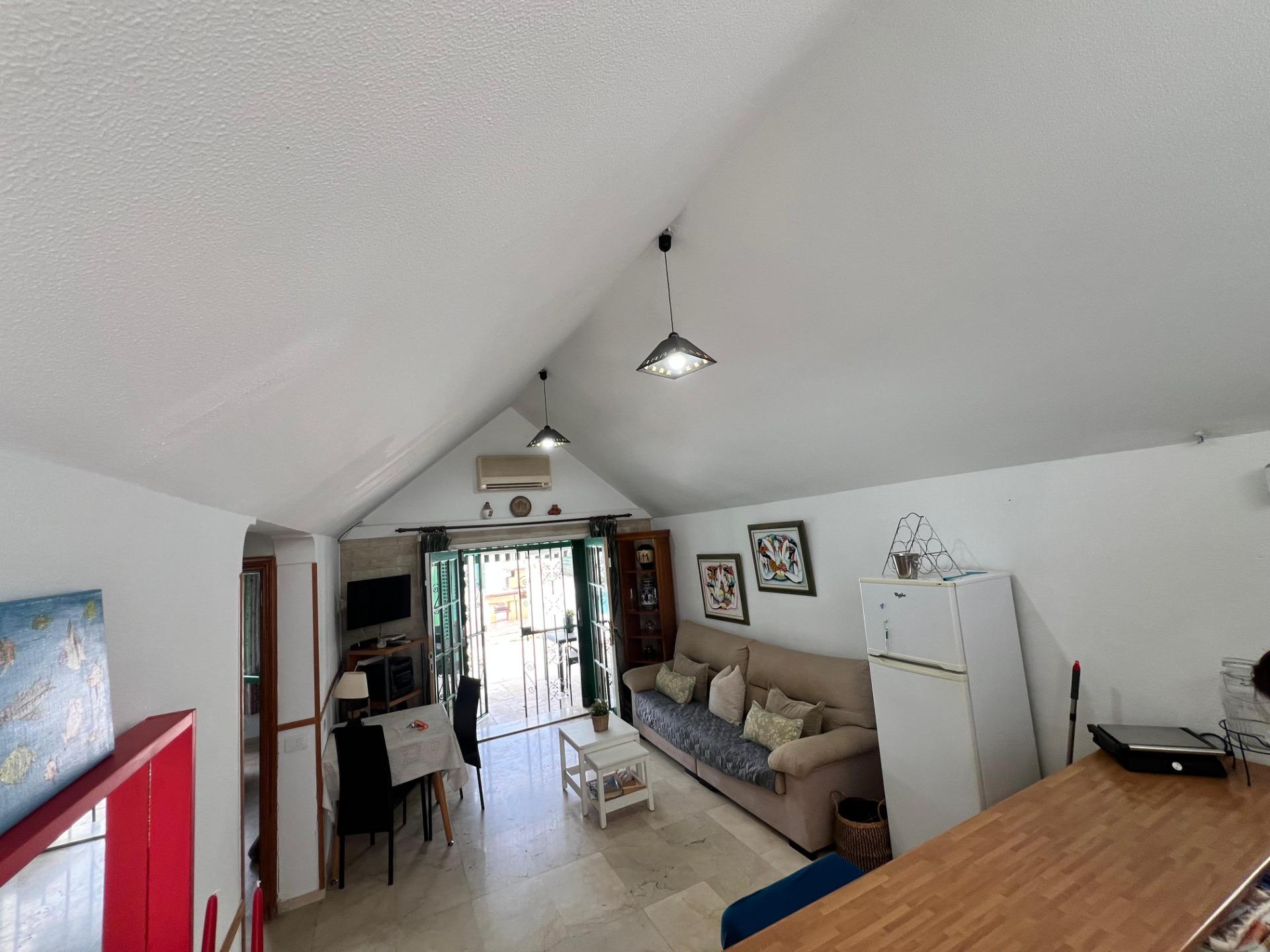 Acogedor bungalow de 2 dormitorios en Campo Internacional