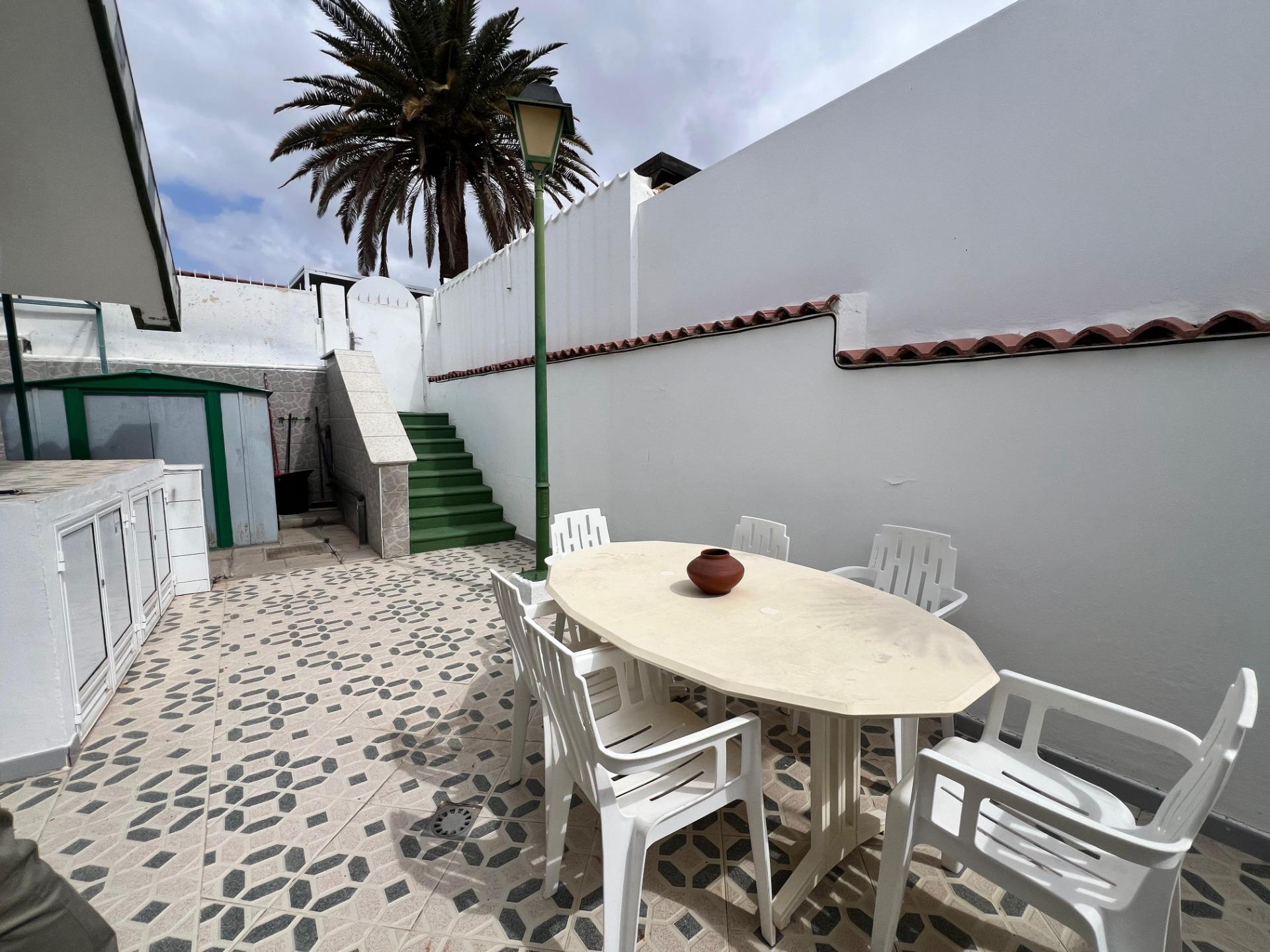 Acogedor bungalow de 2 dormitorios en Campo Internacional