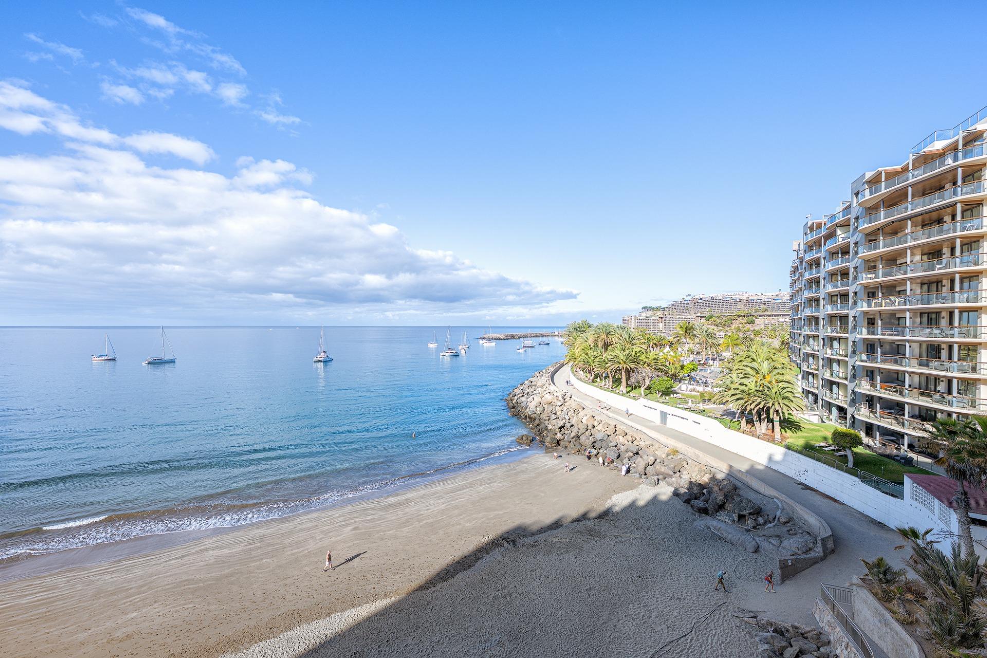 Maravilloso estudio ubicado en primera línea de playa en Patalavaca
