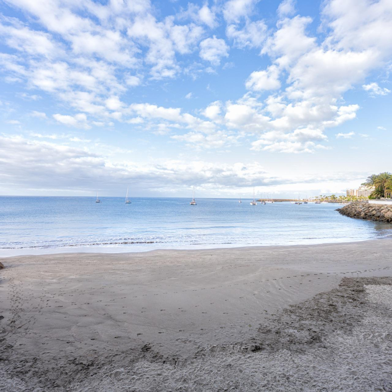 Maravilloso estudio ubicado en primera línea de playa en Patalavaca