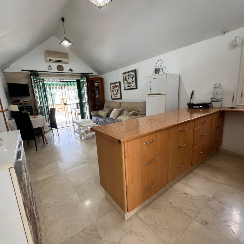 Acogedor bungalow de 2 dormitorios en Campo Internacional