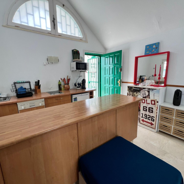 Acogedor bungalow de 2 dormitorios en Campo Internacional