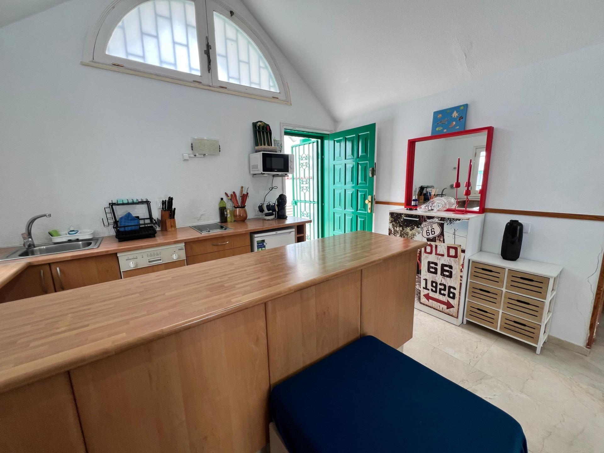 Acogedor bungalow de 2 dormitorios en Campo Internacional