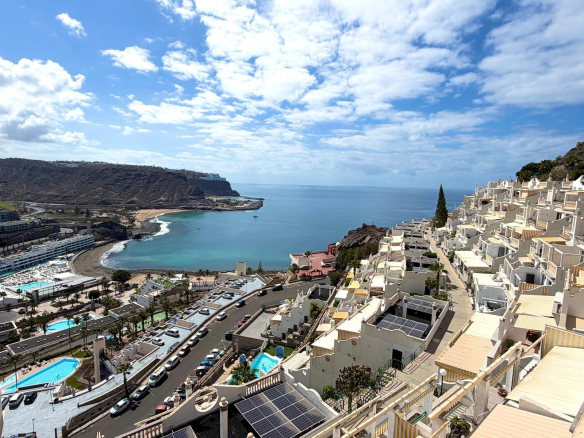 Apartamento con espectaculares vistas al mar sobre Playa del Cura