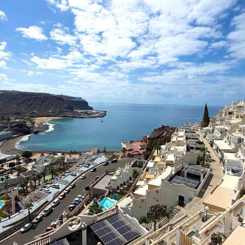 Apartamento con espectaculares vistas al mar sobre Playa del Cura