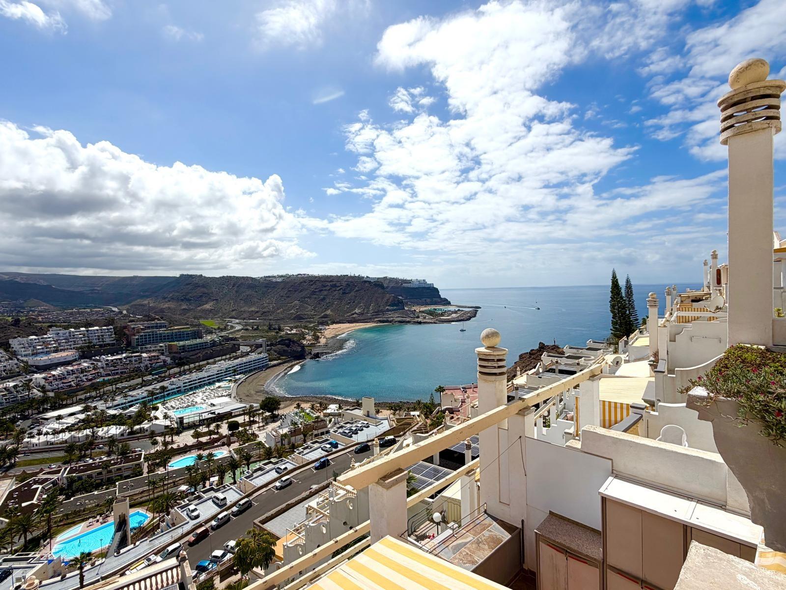 Apartamento con espectaculares vistas al mar sobre Playa del Cura