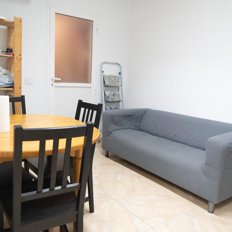 Oficina en venta – Edificio Colón, Centro de Vecindario – Gran Canaria Real Estate ✨