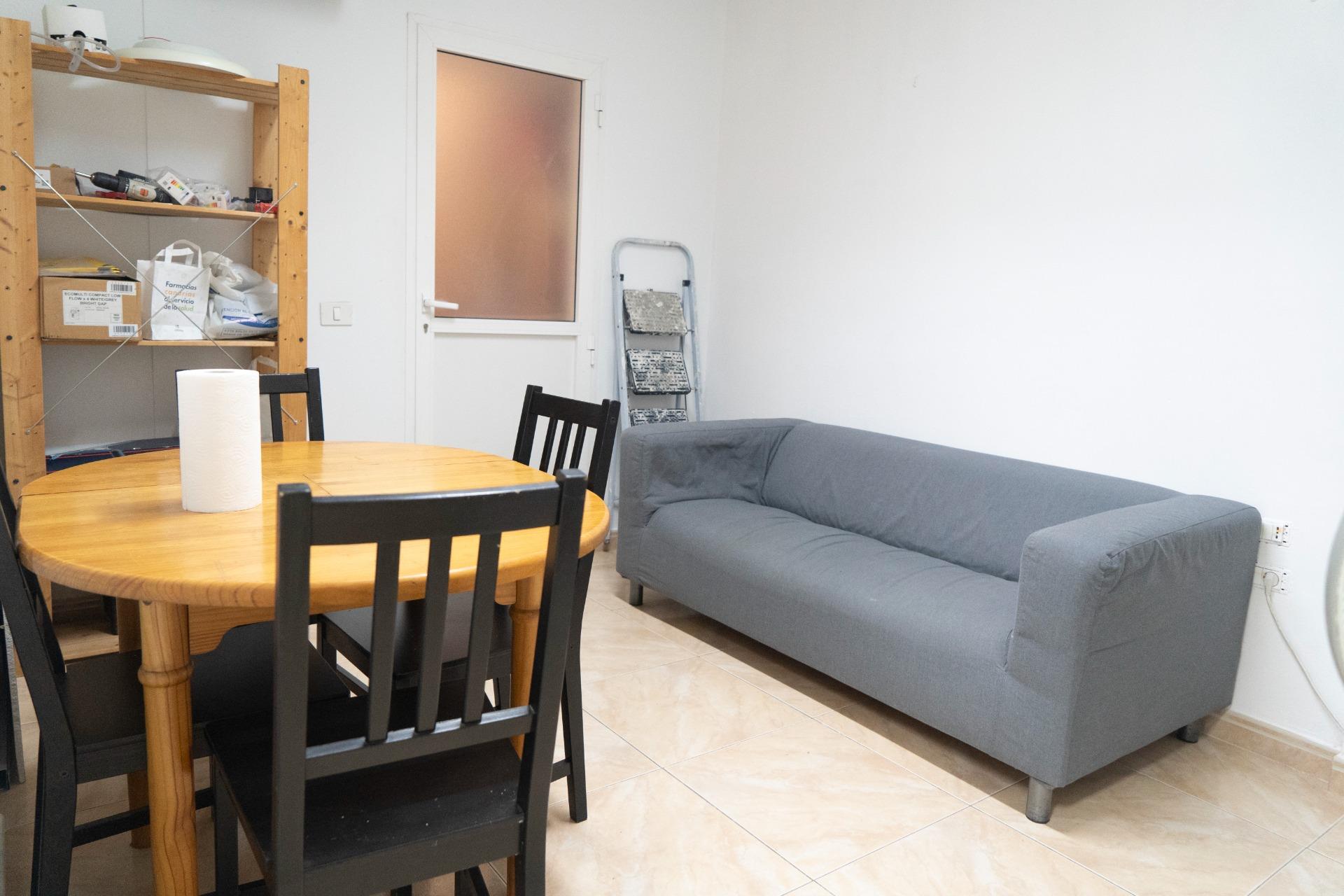 Oficina en venta – Edificio Colón, Centro de Vecindario – Gran Canaria Real Estate ✨