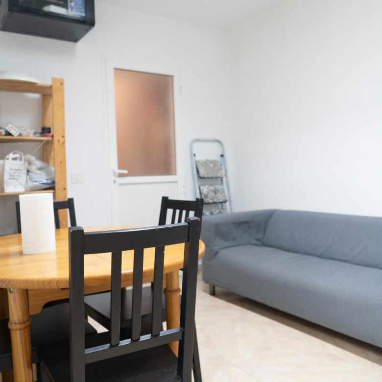 Oficina en venta – Edificio Colón, Centro de Vecindario – Gran Canaria Real Estate ✨