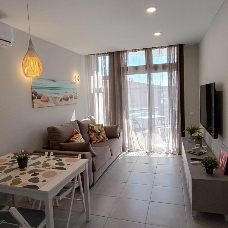 Moderno apartamento cerca del Yumbo Center en Playa del Inglés