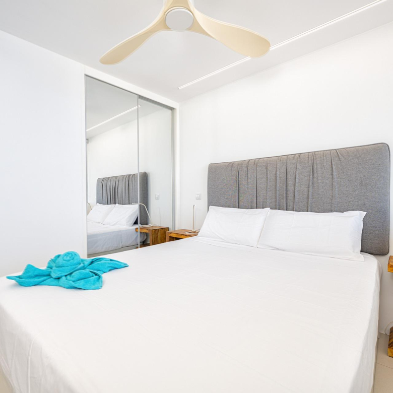Dream views from your 2-bedroom apartment in Patalavaca