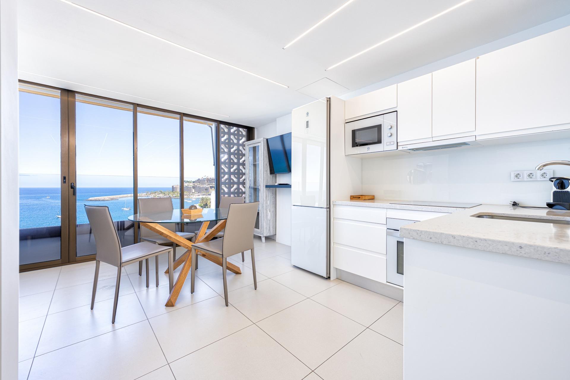 Dream views from your 2-bedroom apartment in Patalavaca
