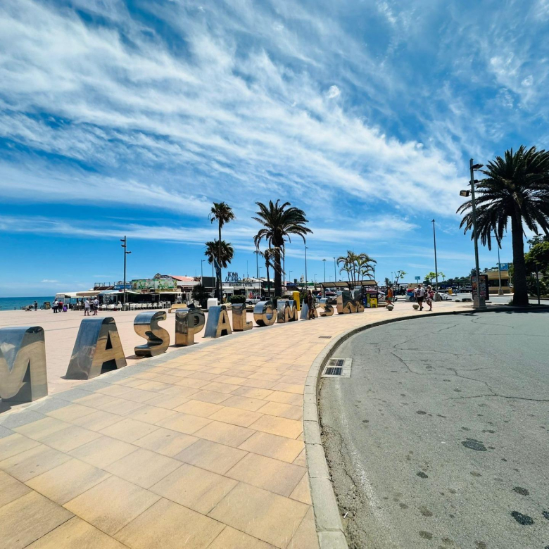 GRAN OPORTUNIDAD DE TRASPASO de restaurante en la zona turística más importante del sur de Gran Canaria.