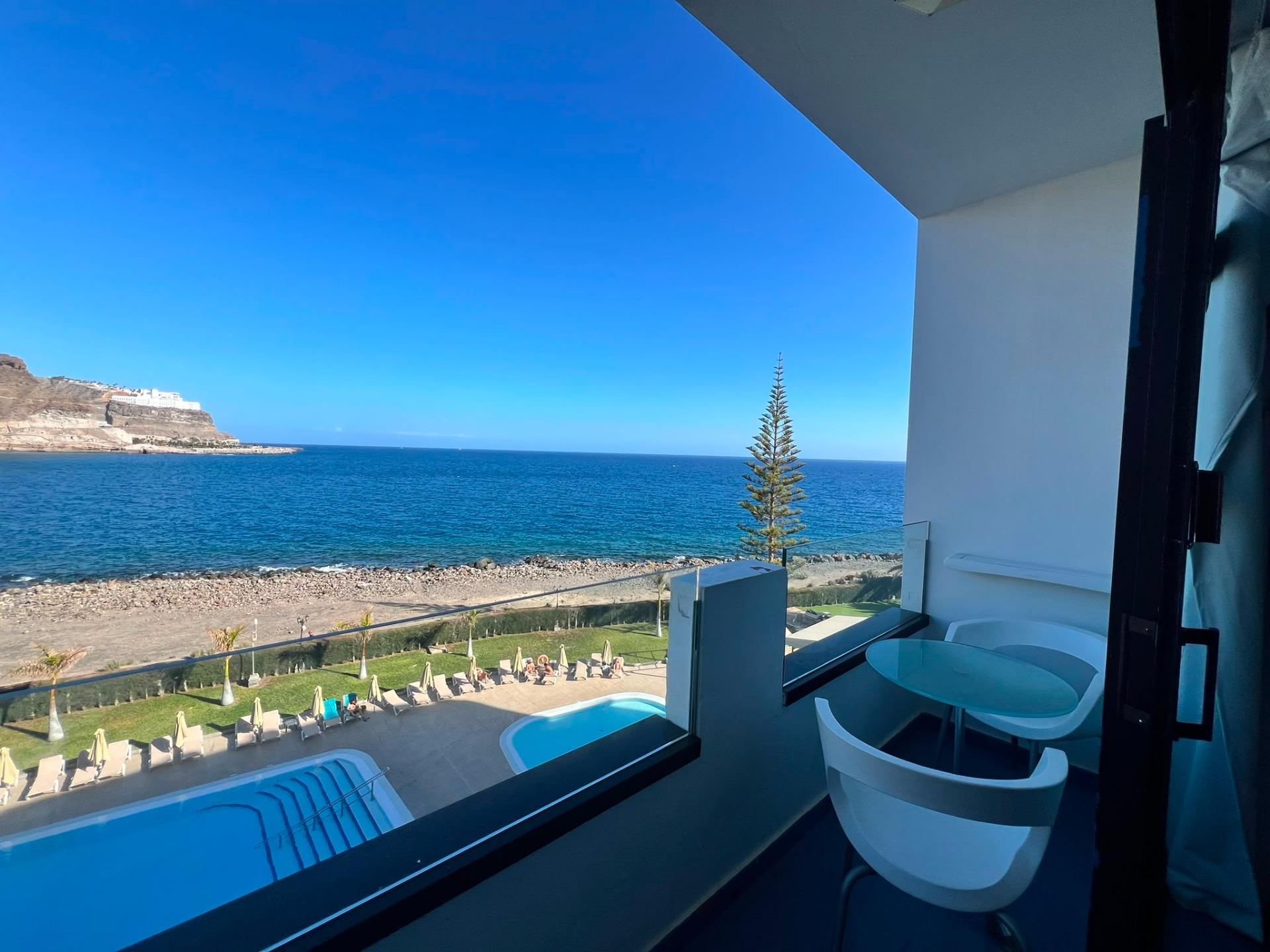 APARTAMENTO CON VISTAS AL MAR Y PISCINA CLIMATIZADA!!! Suministros incluidos en el precio!!!!