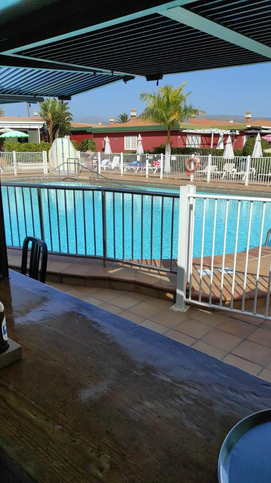Local con Terraza de 73 m² y Bar junto a Piscina en Verdemar, Maspalomas
