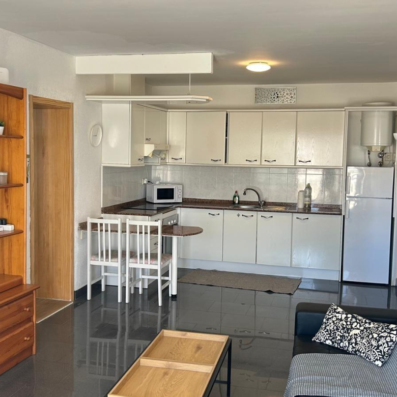 Versatile 2-Bedroom Property in Puerto Rico