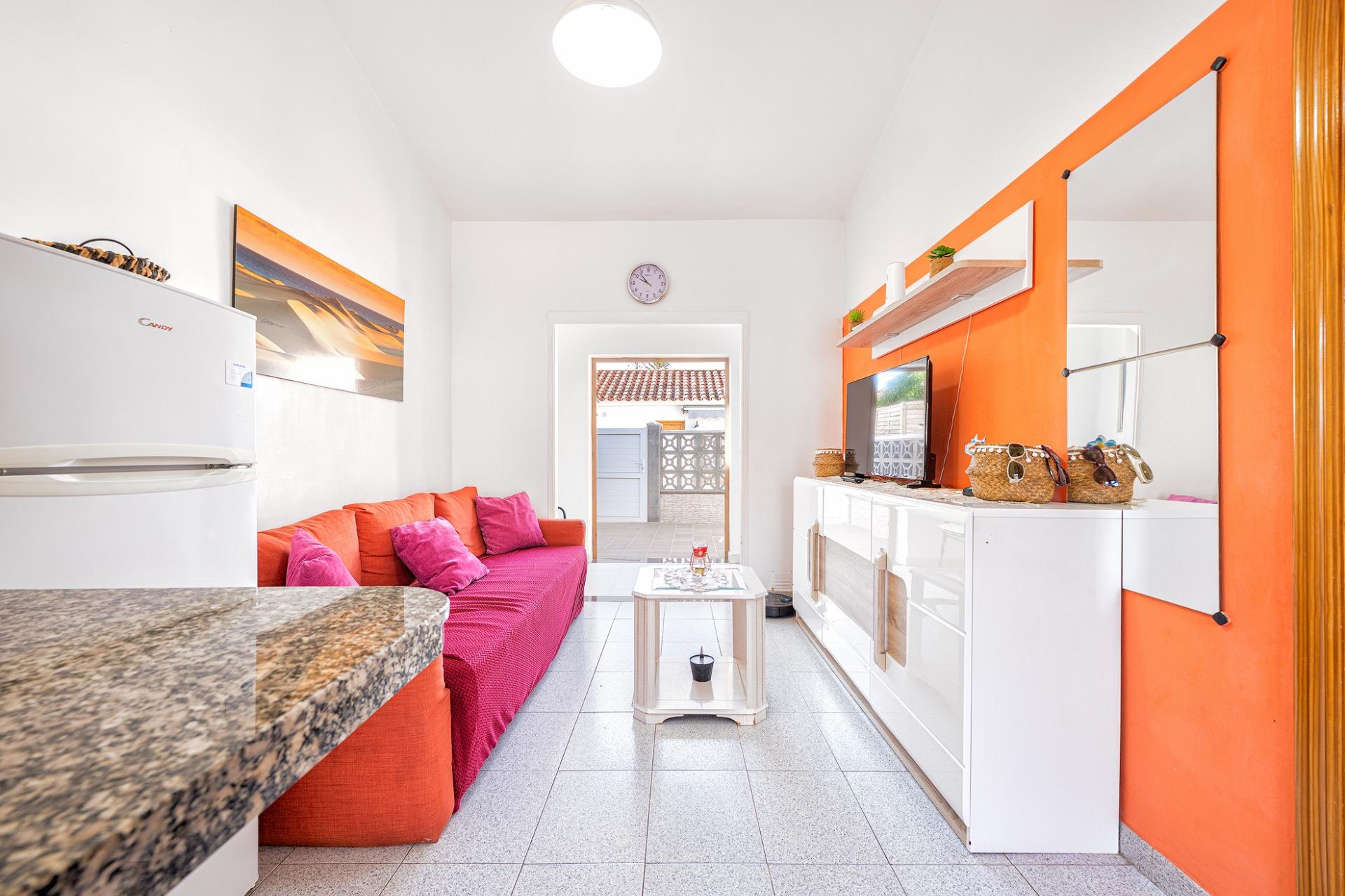 Bungalow de 1 Dormitorio con Doble Terraza en zona premium de Playa del Inglés