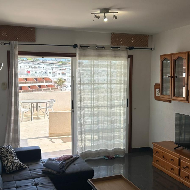 Versatile 2-Bedroom Property in Puerto Rico