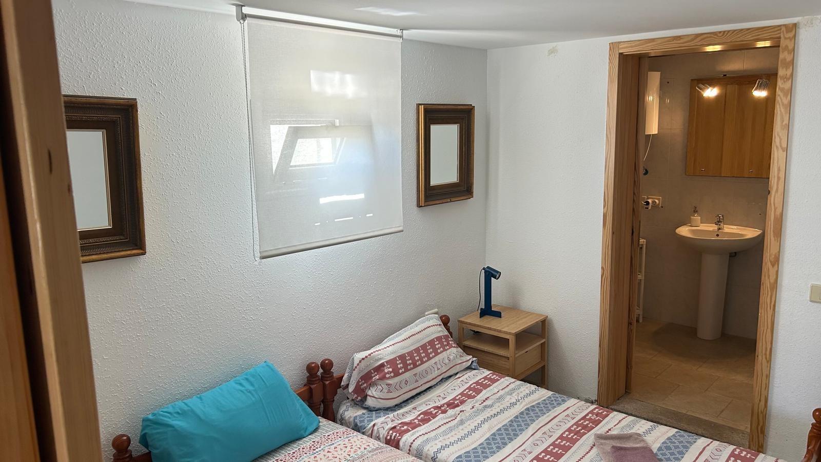 Versatile 2-Bedroom Property in Puerto Rico
