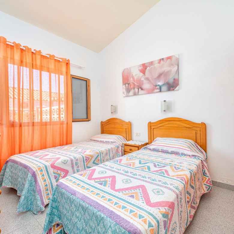 Bungalow de 1 Dormitorio con Doble Terraza en zona premium de Playa del Inglés