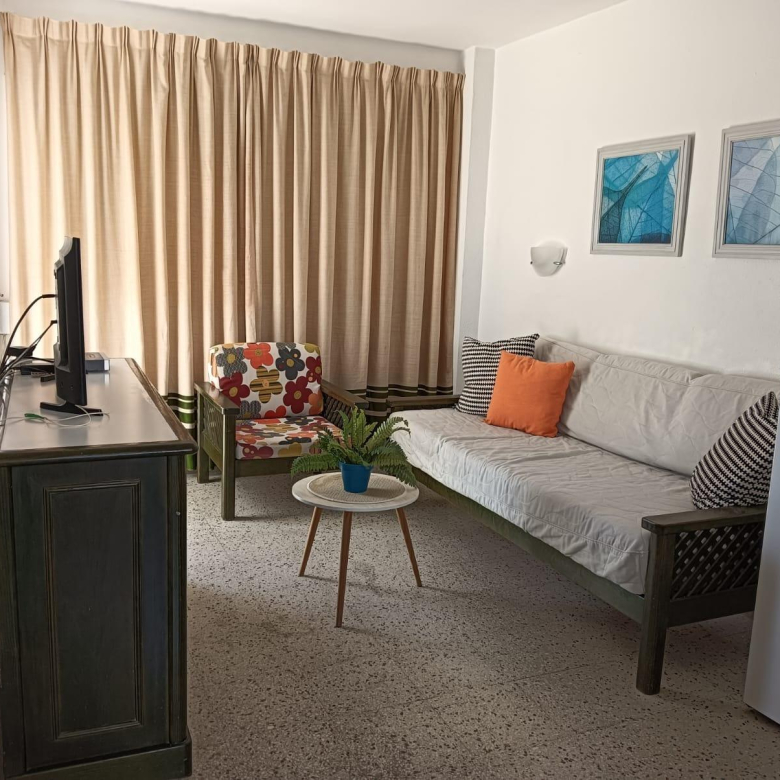 Apartamento de 1 dormitorio en alquiler por temporada en Playa del Inglés.
