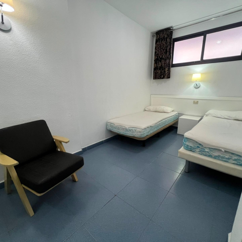 APARTAMENTO CON VISTAS AL MAR Y PISCINA CLIMATIZADA!!! Suministros incluidos en el precio!!!!