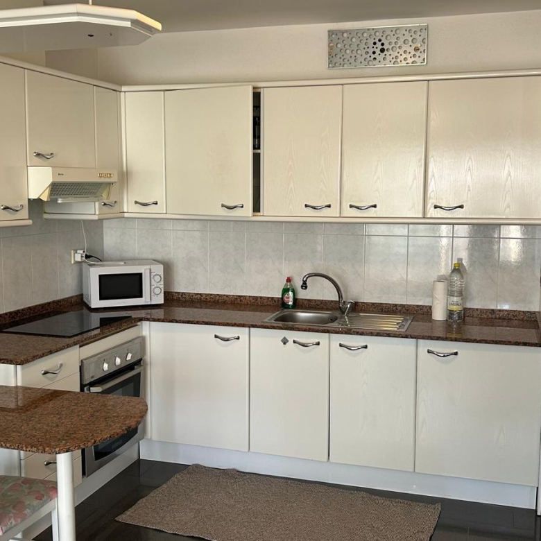 Versatile 2-Bedroom Property in Puerto Rico