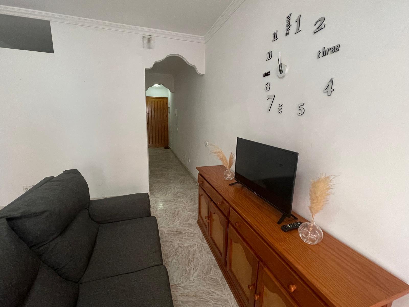 Se alquila acogedor piso de 1 dormitorio en Arinaga, a pocos minutos de la playa