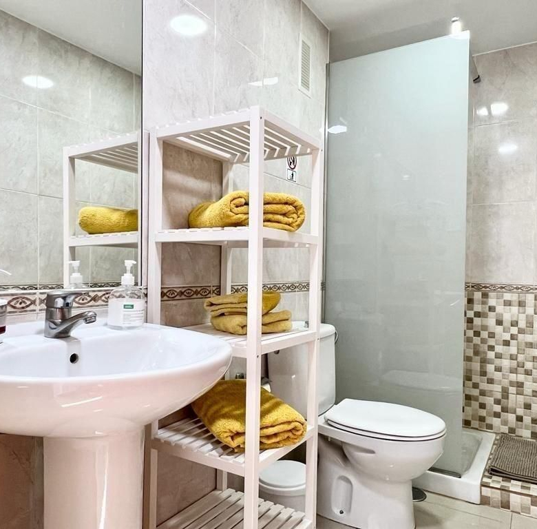 APARTAMENTO EN ALQUILER POR TEMPORADA en GREEN PARK en PLAYA del INGLÉS  – DISPONIBLE desde el 1 de AGOSTO hasta FINALES de DICIEMBRE DE 2026