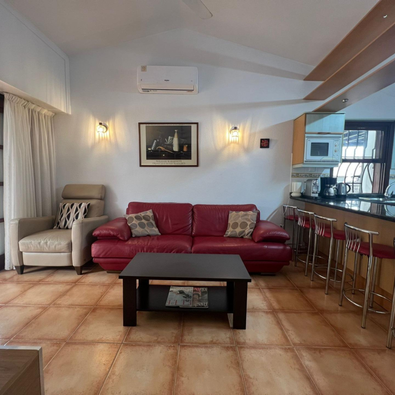 Elegante Adosado en Playa del Inglés, San Bartolomé de Tirajana