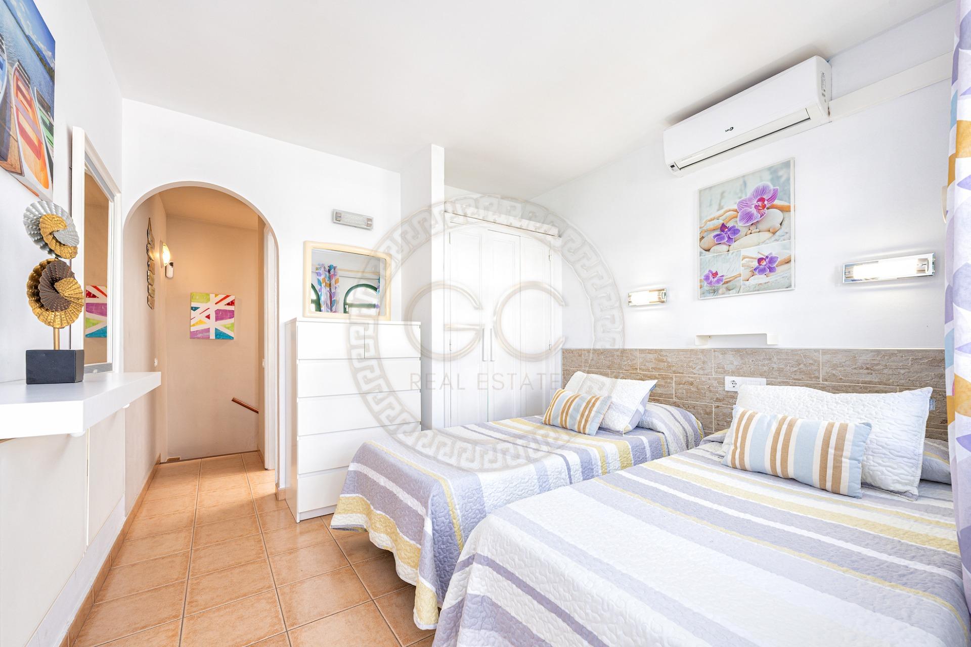 DUPLEX LISTO PARA ENTRAR A VIVIR EN EL COMPLEJO DUNA FLOR VERDE