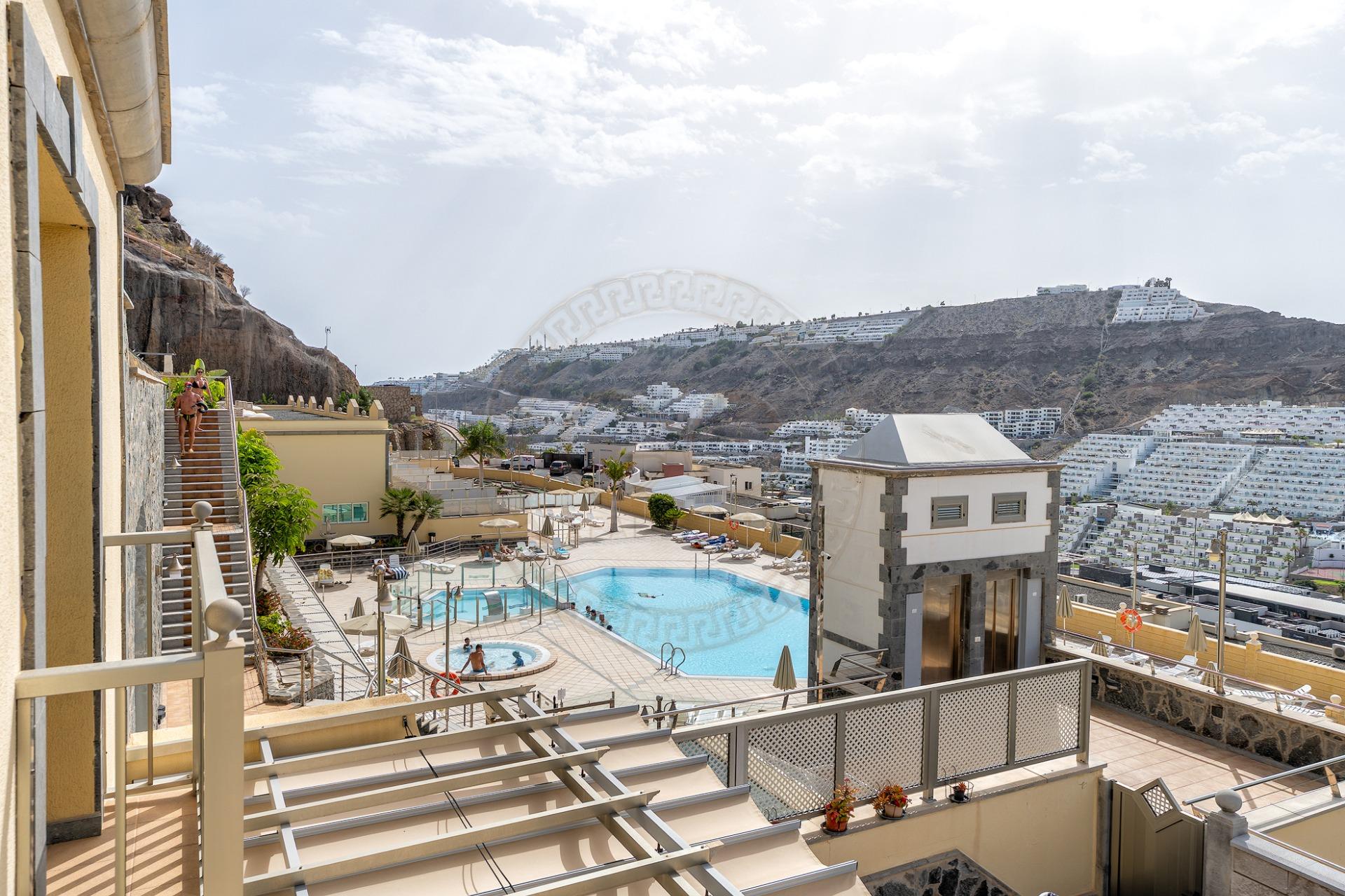 Exclusiva Villa Adosada en alquiler – Las Brisas de Puerto Rico