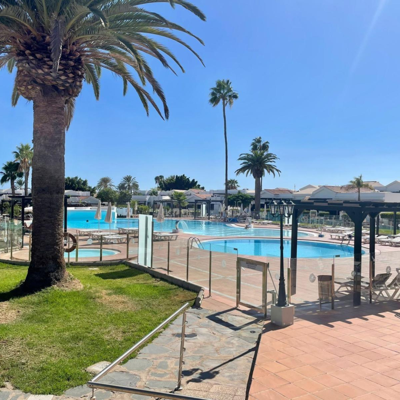 Bungalow con piscina comunitaria en Campo Internacional, Maspalomas