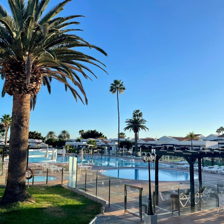 Bungalow con piscina comunitaria en Campo Internacional, Maspalomas