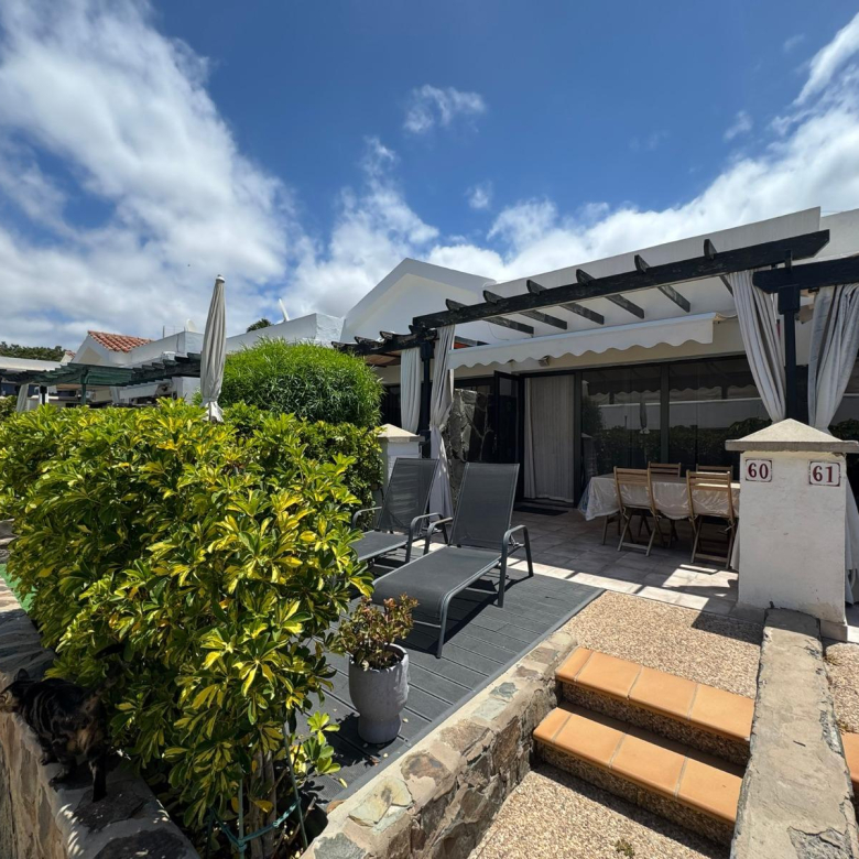 Bungalow con piscina comunitaria en Campo Internacional, Maspalomas
